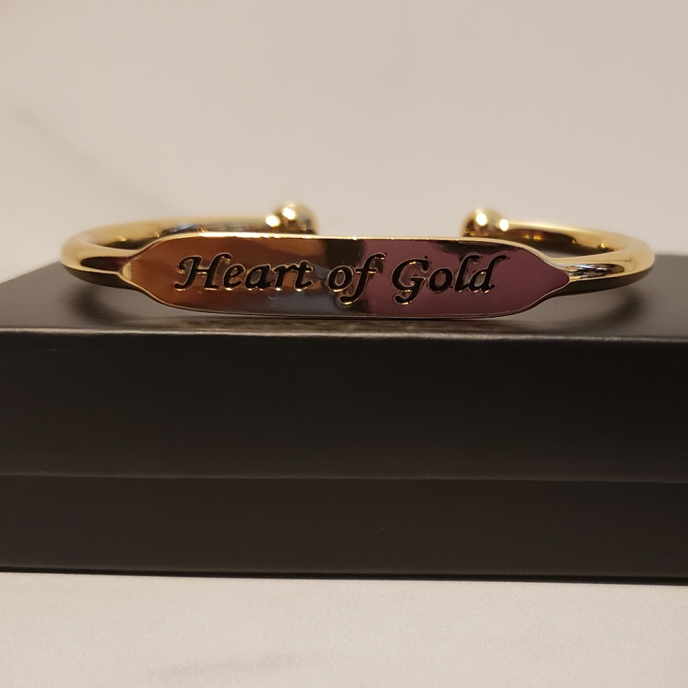 ⭐ ANY 3 JEWELRY FOR $40 ⭐ Cuff Bracelet